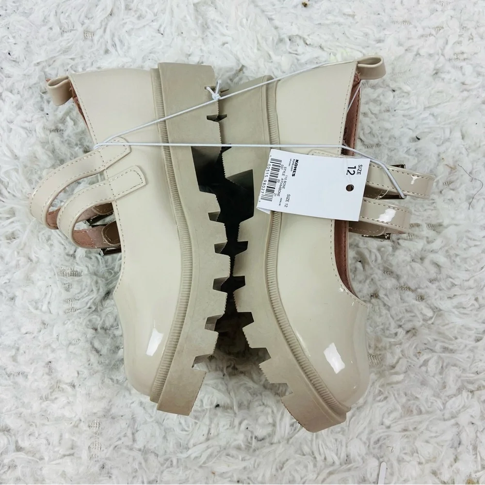 NWT Sonoma Cream Patent Leather Mary Jane platform Shoes size  13